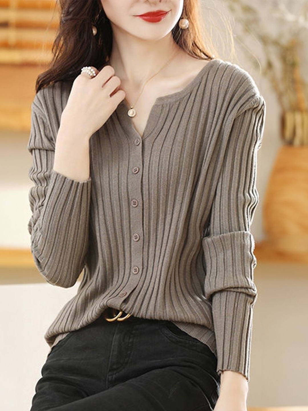 

KPOP Women Striped Top, Brown