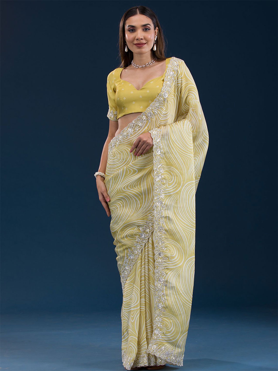 

Koskii Sequinned Embellished Pure Georgette Saree With Blouse Piece, Yellow