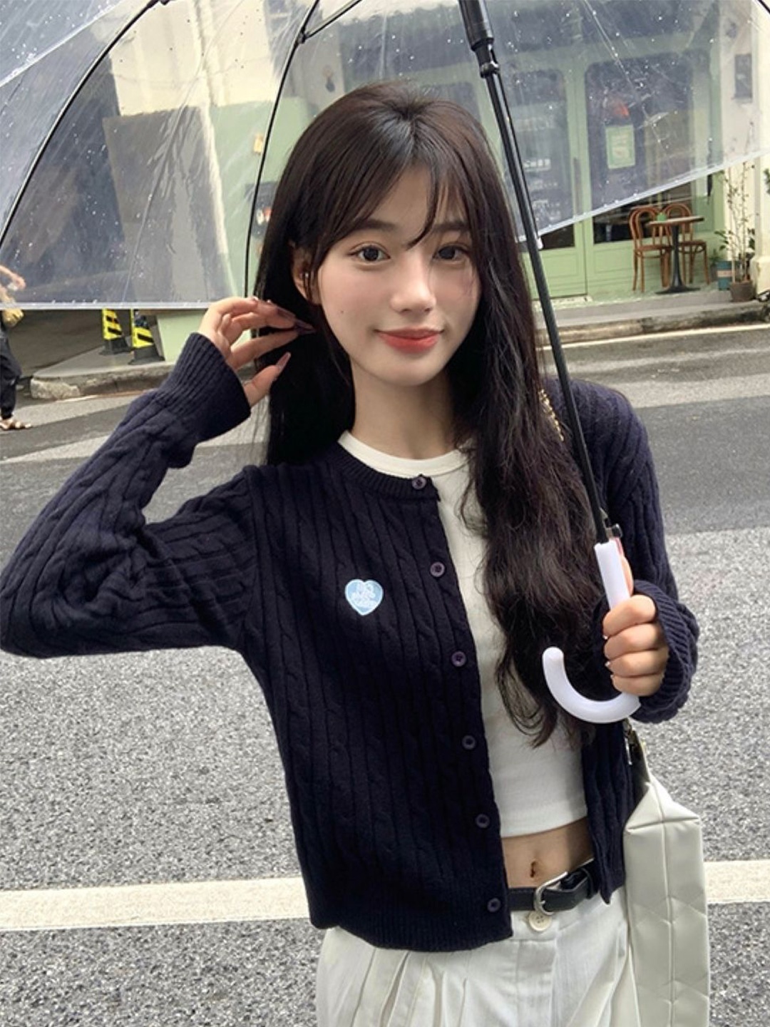 

KPOP Women Round Neck Long Sleeves Top, Black
