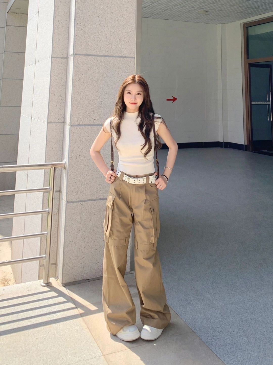 

KPOP Women High Neck Top, Cream