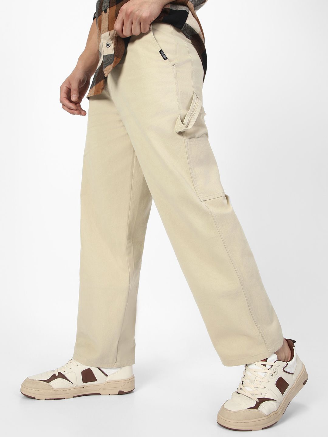 

Urbano Fashion Men Pure Cotton Mid-Rise Loose Baggy Fit Trousers, Cream