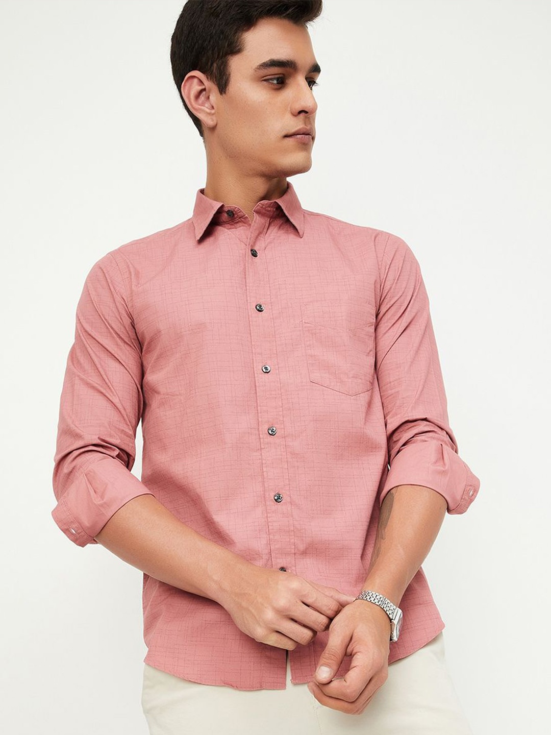 

max Men Spread Collar Geometric Printed Cotton Casual Shirt, Pink