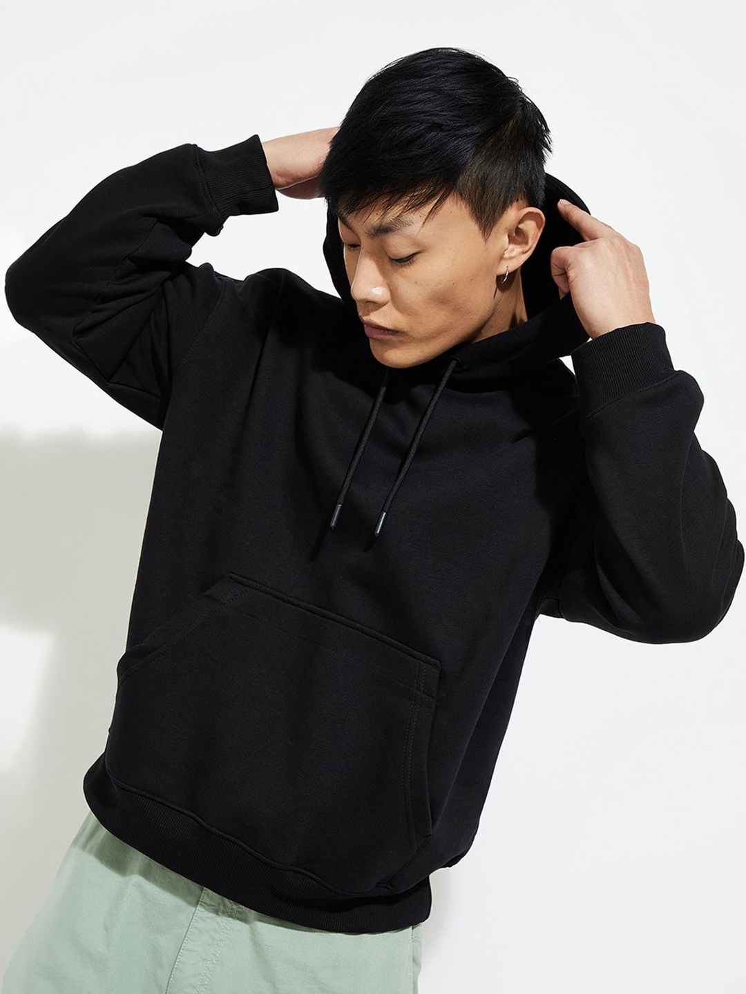 

max URB_N Men Oversized Hooded Sweatshirt, Black