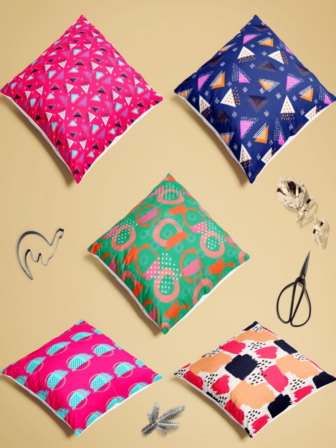 

ArtzFolio Multicoloured Set of 5 Velvet Square Cushion Covers, Multi