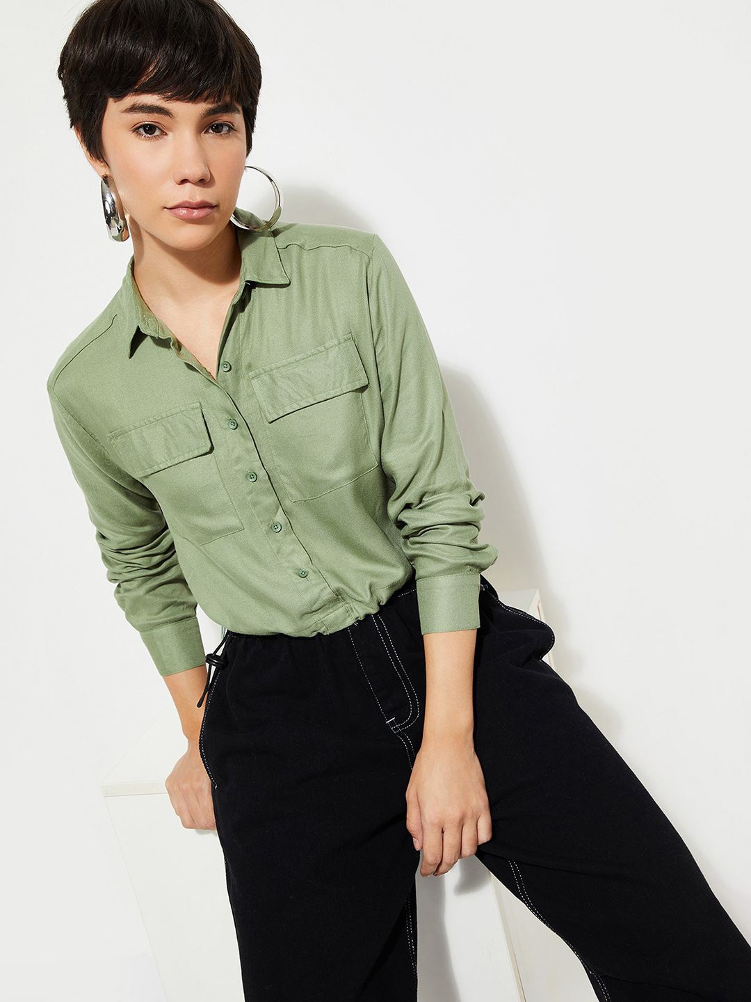 

max URB_N Women Solid Cropped Shirt, Green