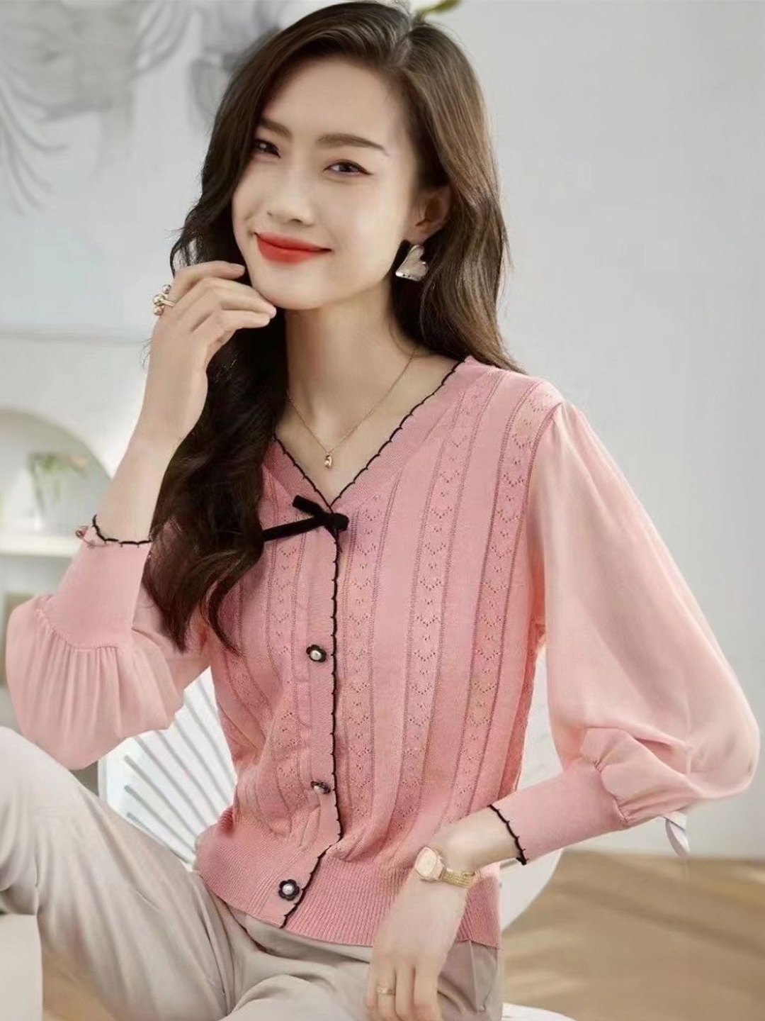 

KPOP Women V-Neck Long Sleeves Top, Pink