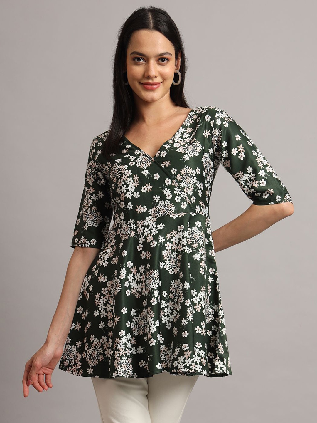 

DHAKRE FASHION Women Floral Printed Satin Empire Top, Green