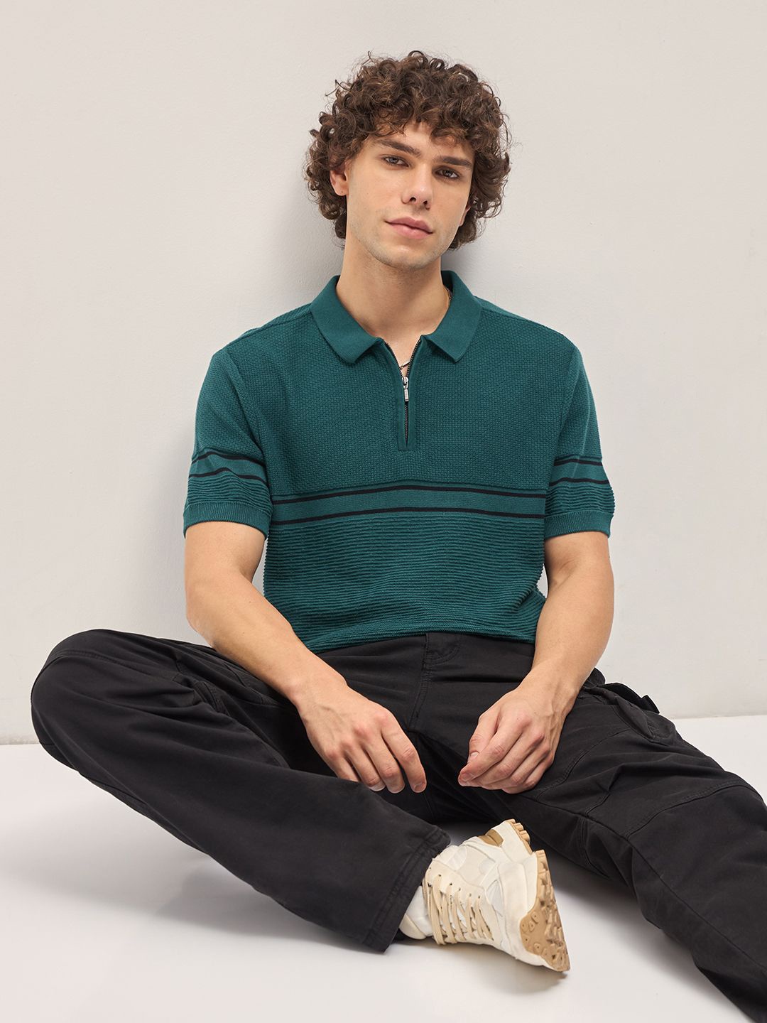 

THE BEAR HOUSE Men Polo Collar T-shirt, Green