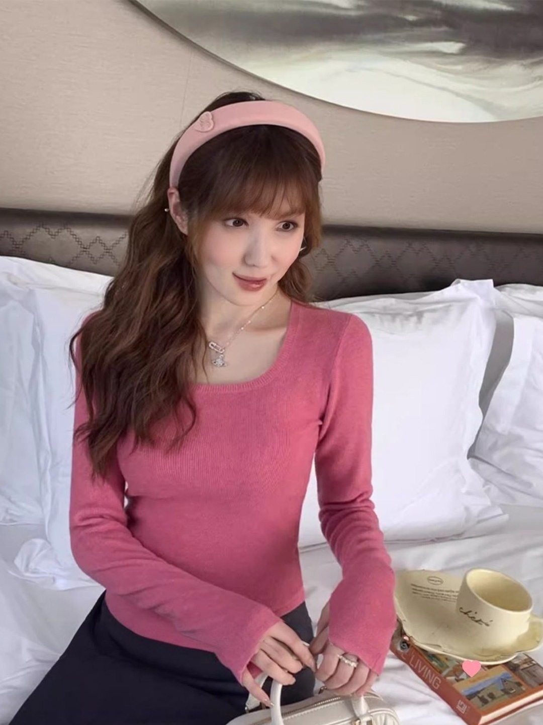 

KPOP Women Round Neck Extended Sleeves Top, Pink