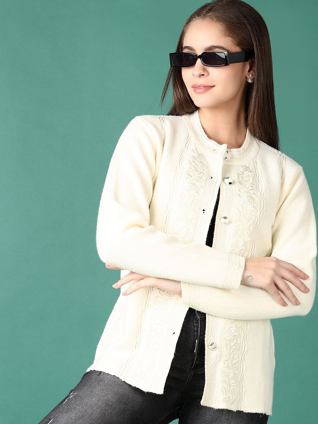 

V-Mart Women Floral Cardigan, Cream