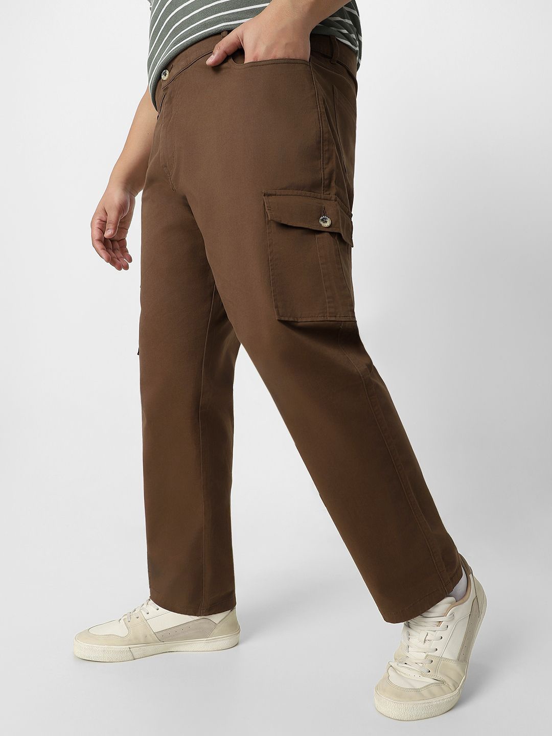 

Urbano Plus Men Regular Fit Stretchable Cargo Trouser, Brown