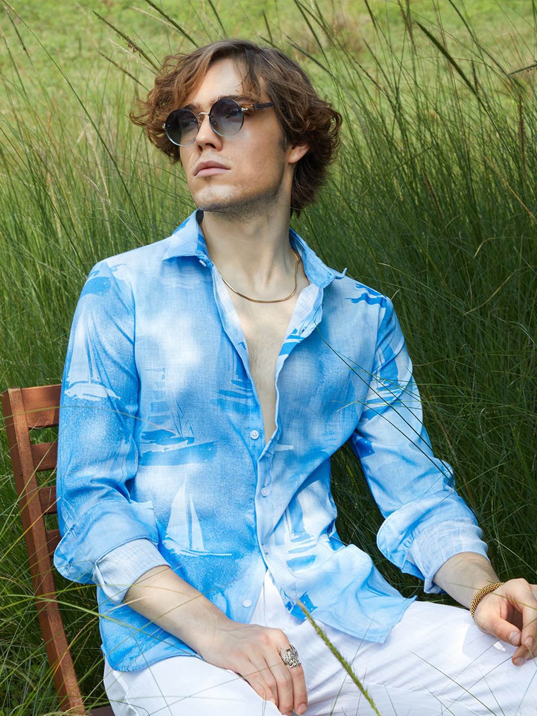 

Campus Sutra Men Comfort Printed Casual Shirt, Blue