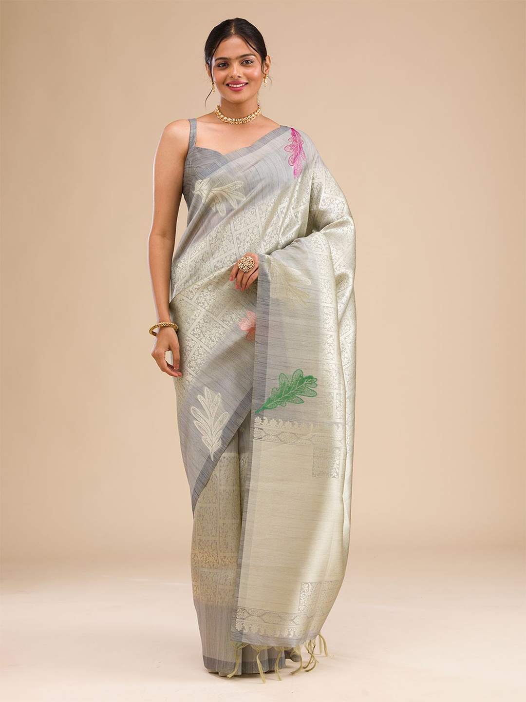 

Koskii Ethnic Motifs Woven Design Zari Saree, Grey