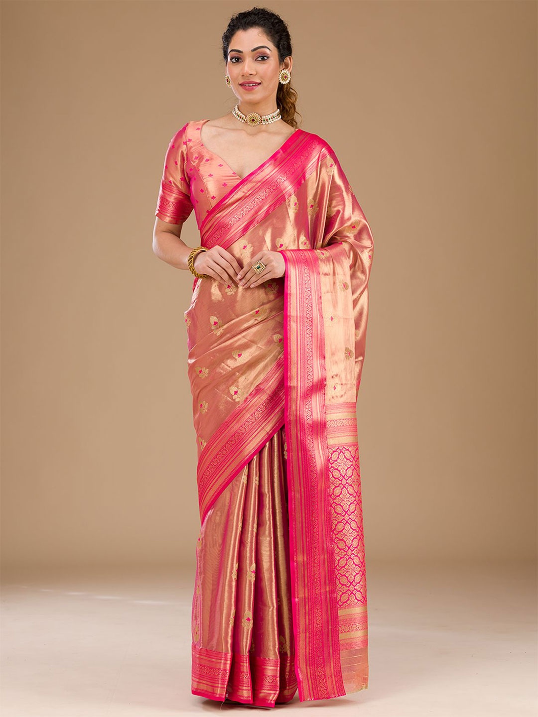 

Koskii Woven Design Zari Tissue Saree, Pink