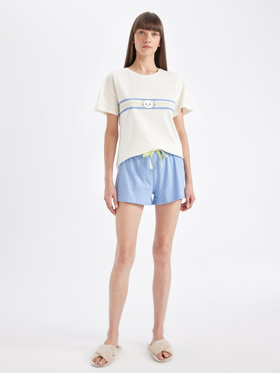 

DeFacto Graphic Printed Pure Cotton Night Suit, Cream