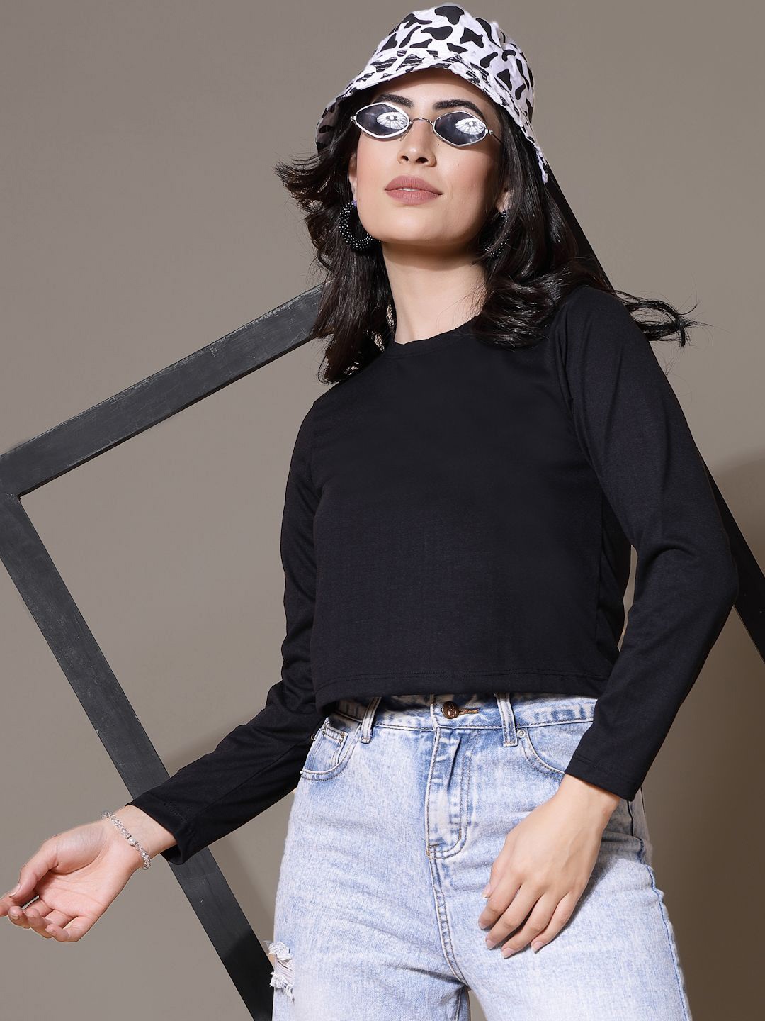 

The Roadster Lifestyle Co Women Pure Cotton Long Sleeve T-Shirt, Black
