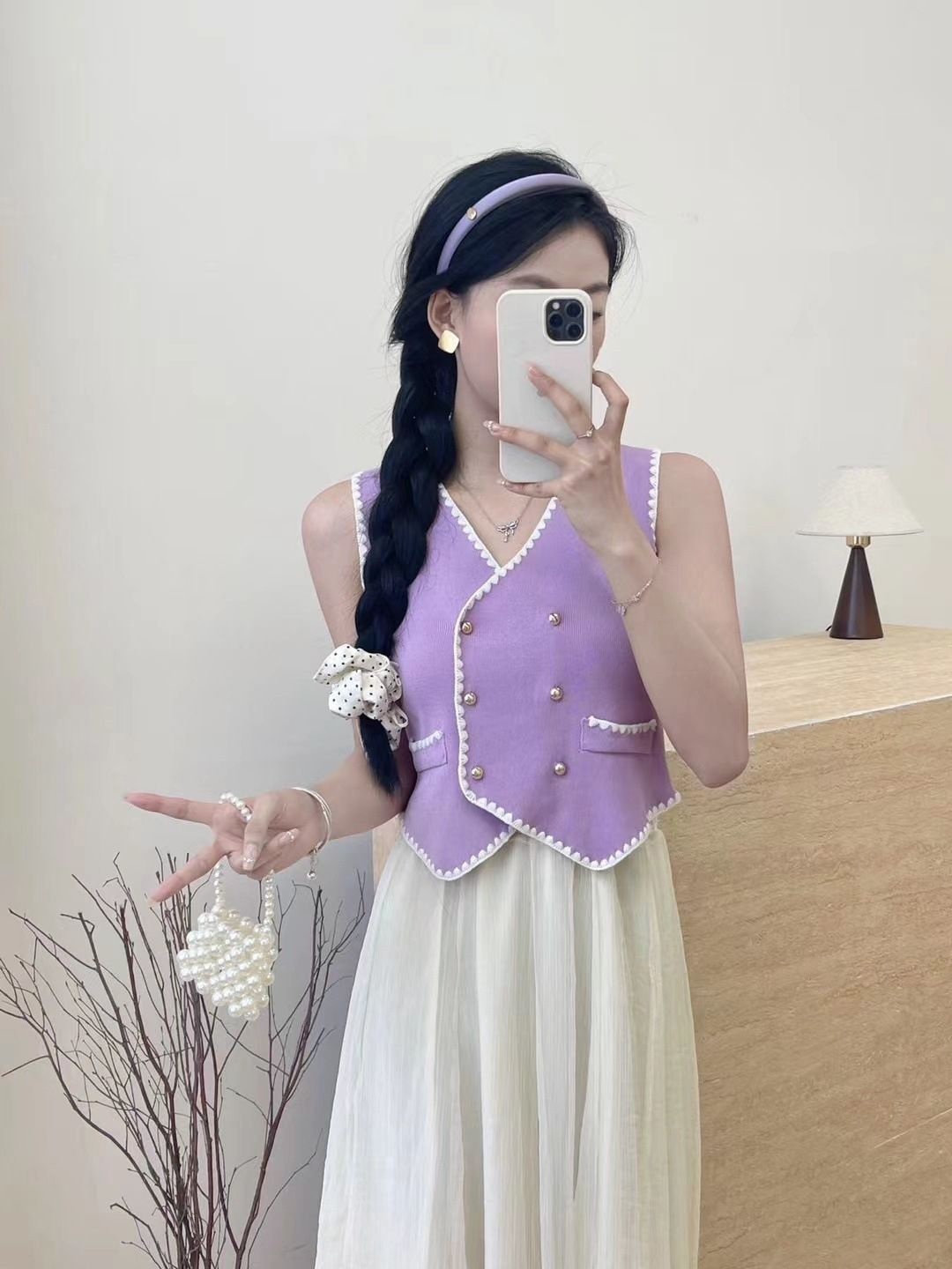 

KPOP V-Neck Sleeveless Solid Top, Purple