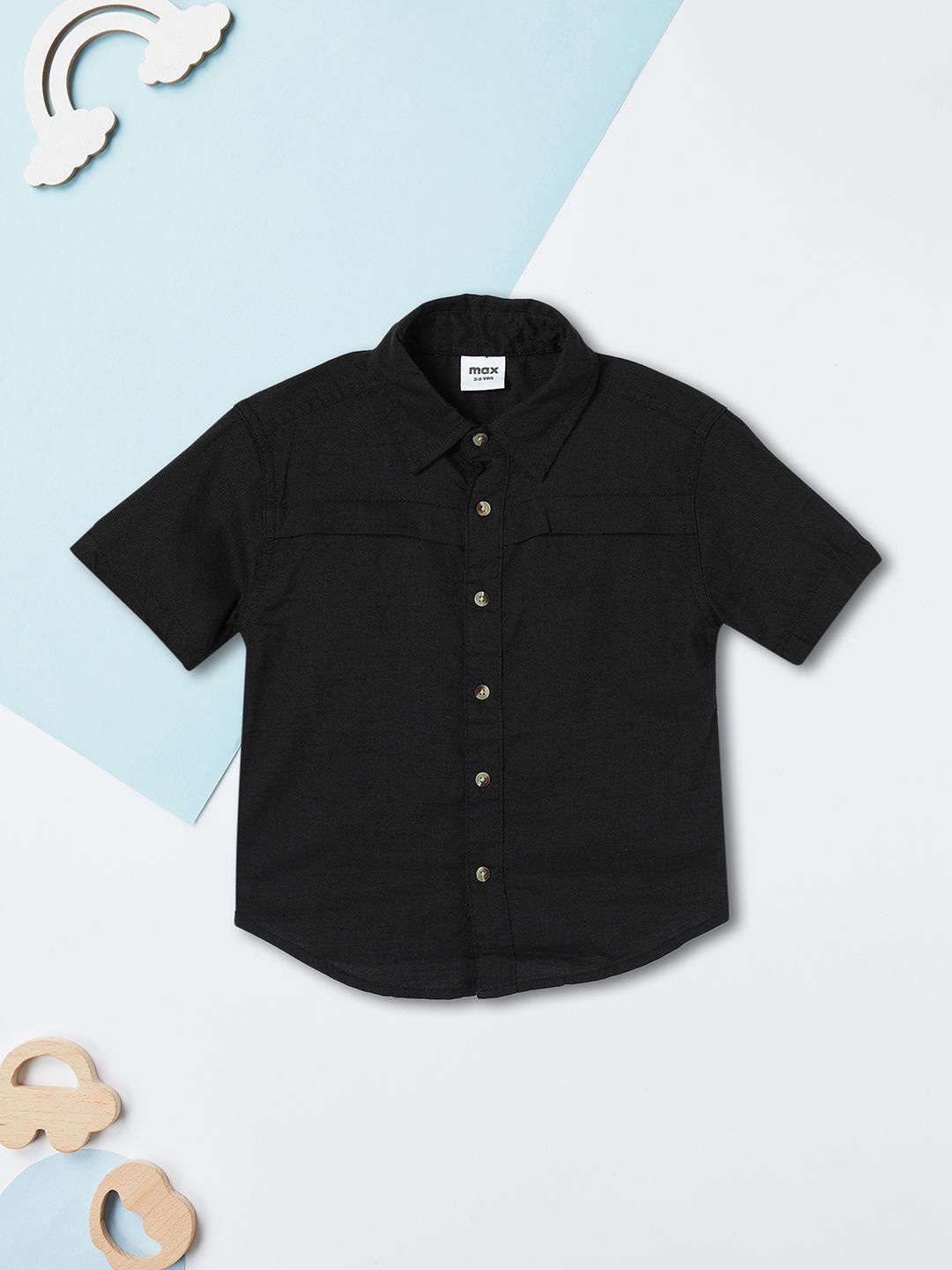 

max Boys Spread Collar Solid Cotton Casual Shirt, Black