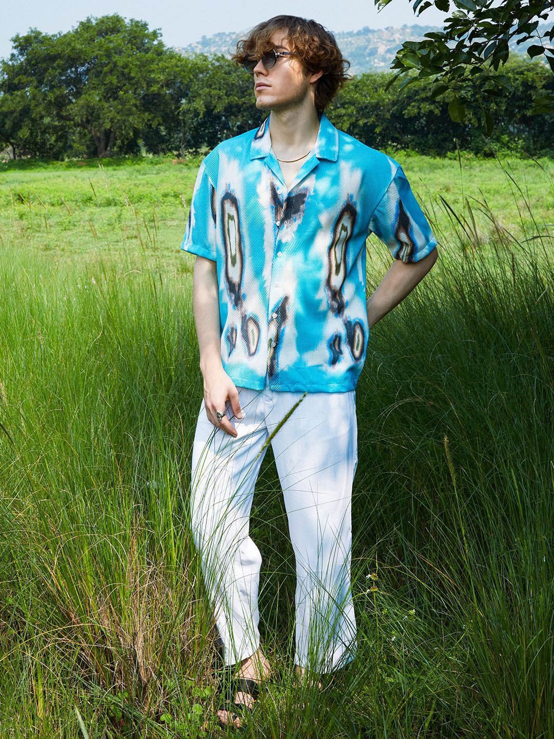 

Campus Sutra Men Comfort Printed Casual Shirt, Blue