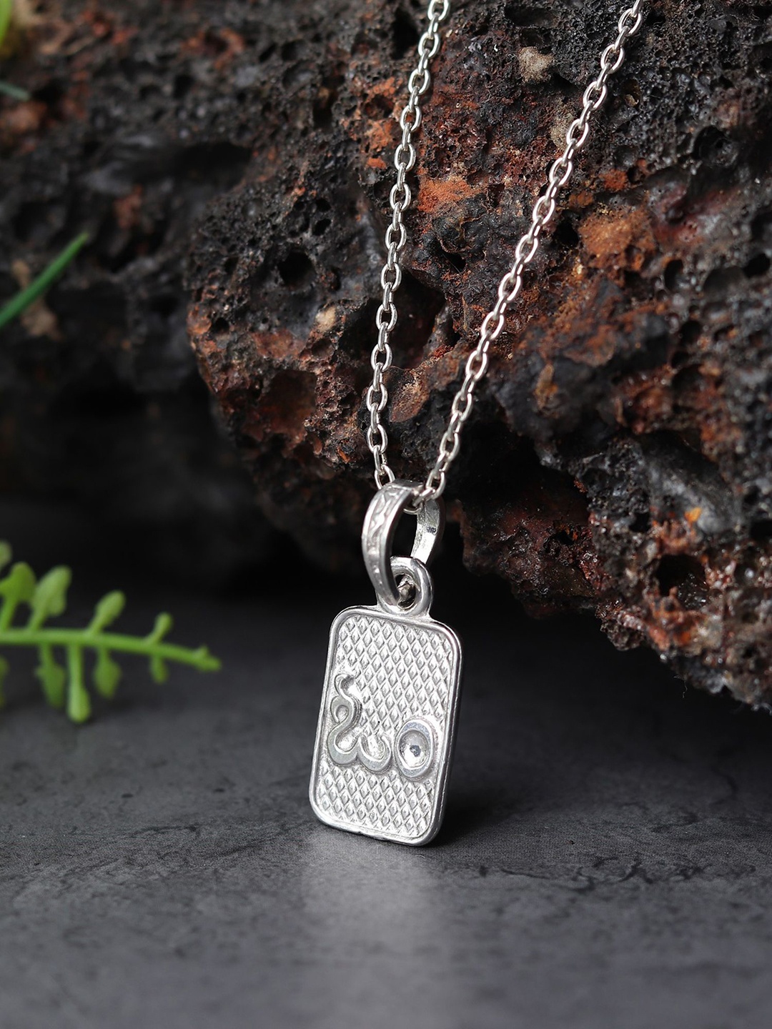 

AKSHAT SAPPHIRE Contemporary Pendants, Silver