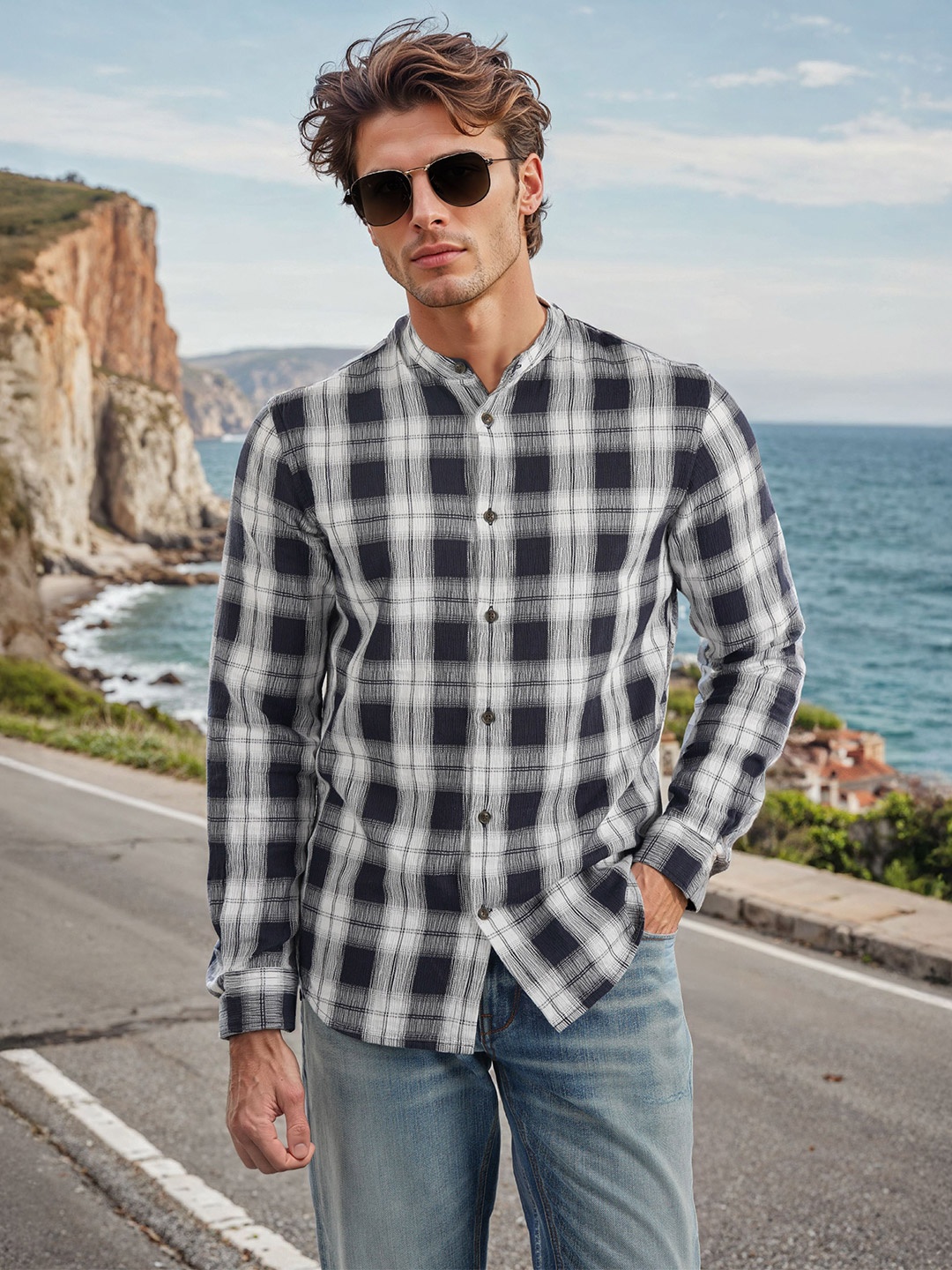 

Celio Men Classic Opaque Checked Casual Shirt, Navy blue