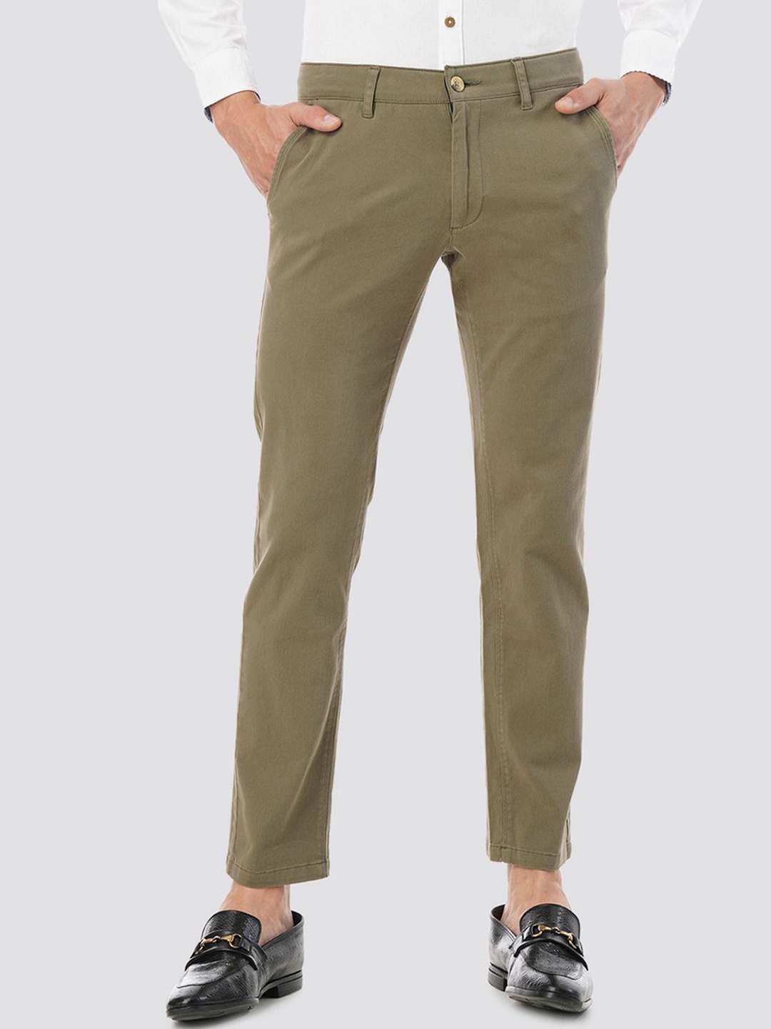 

FYLTR Men Straight Fit Mid-Rise Cropped Trousers, Olive