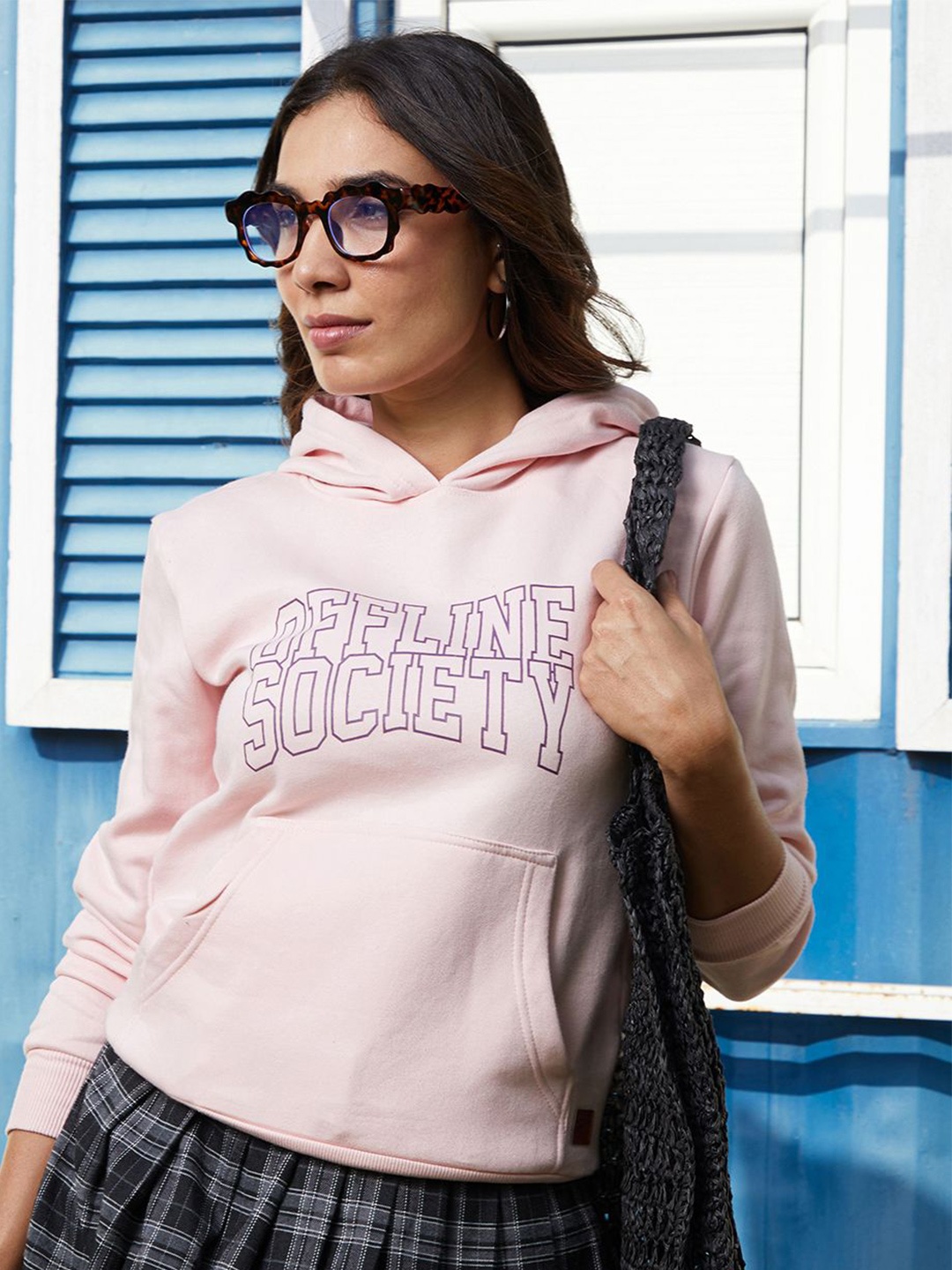 

Campus Sutra Women Printed Hooded Sweatshirt, Pink