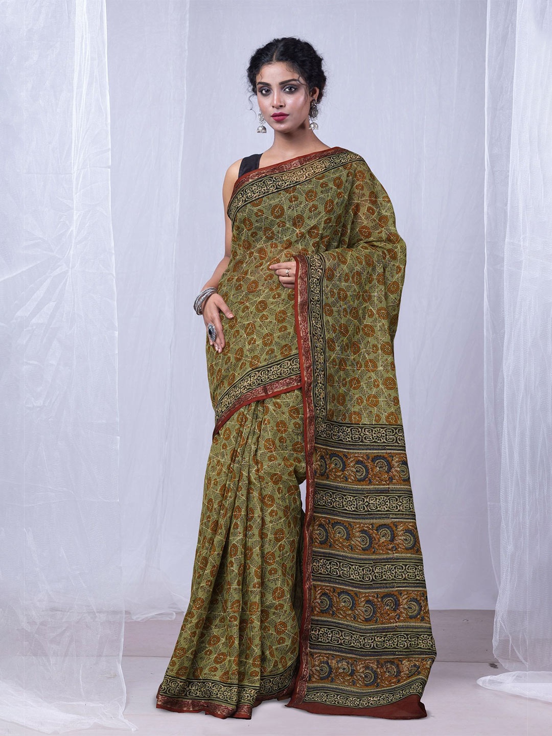 

Unnati Silks Floral Printed Net Handloom Kota Saree, Green