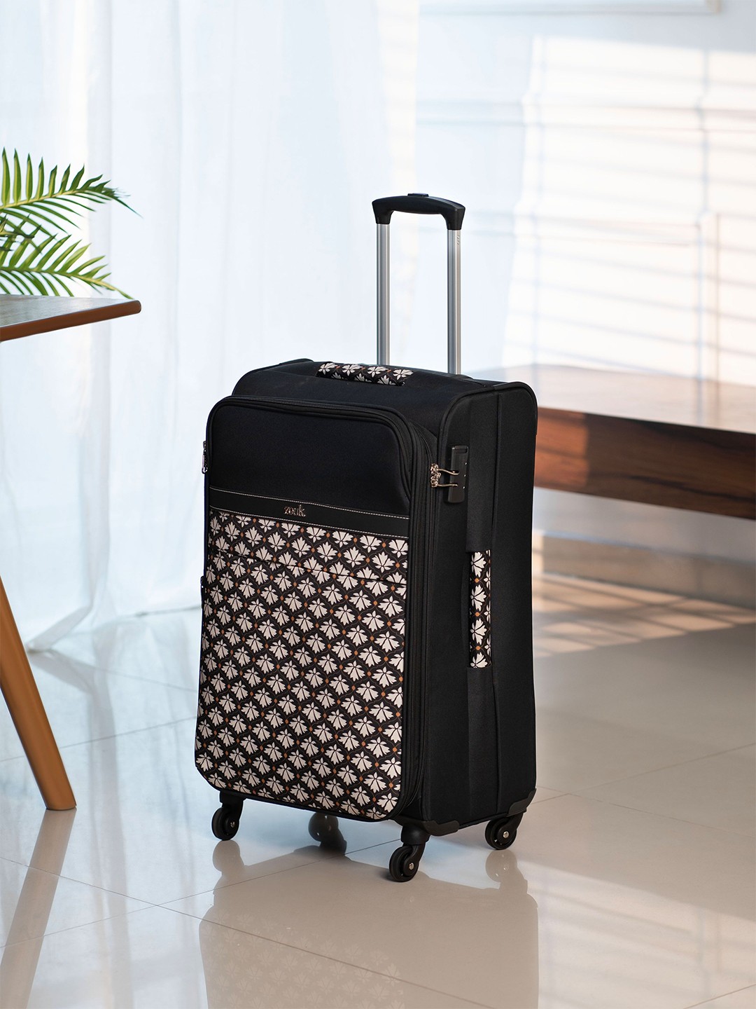 

ZOUK Printed Soft-Sided Cabin Trolley Bag 34 L, Black