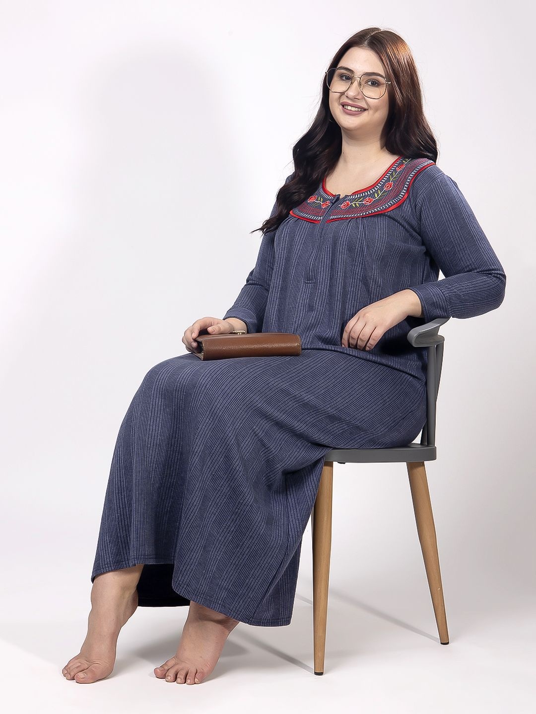 

CHUI MUI Women Embroidered Maxi Nightdress, Blue