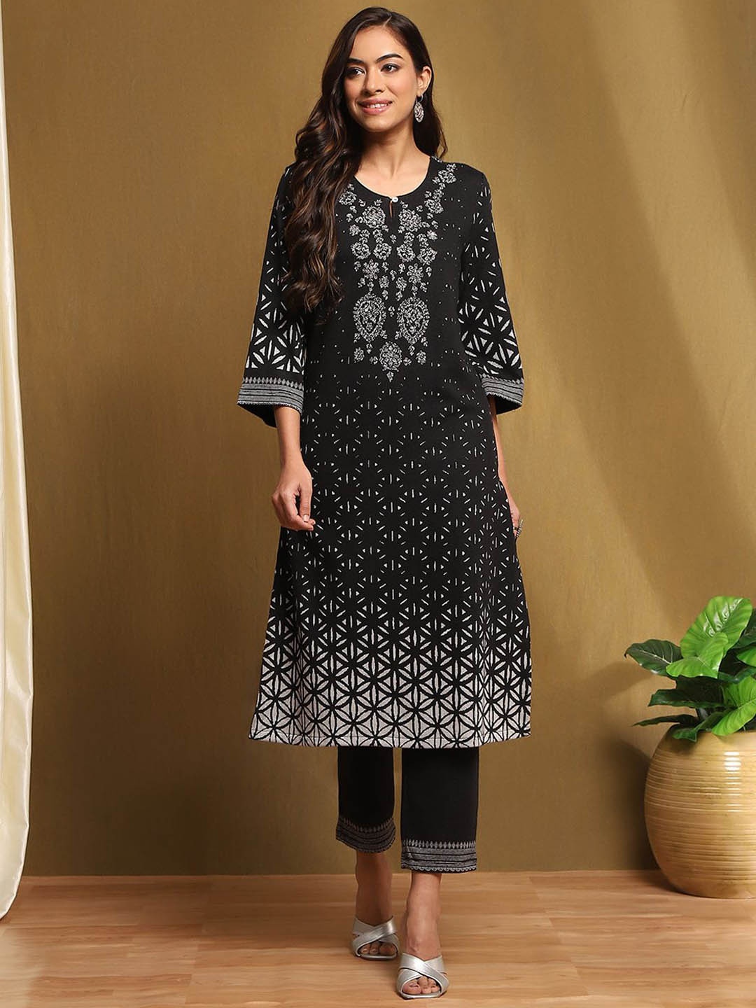 

Biba Women Printed Regular Kurta with Palazzos, Black