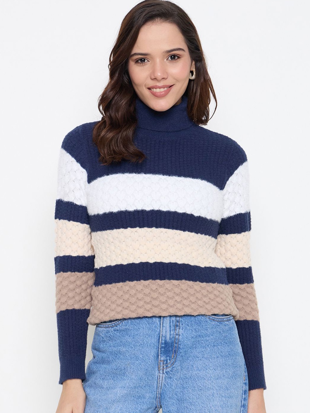 

Duke Women Colourblocked Pullover, Blue