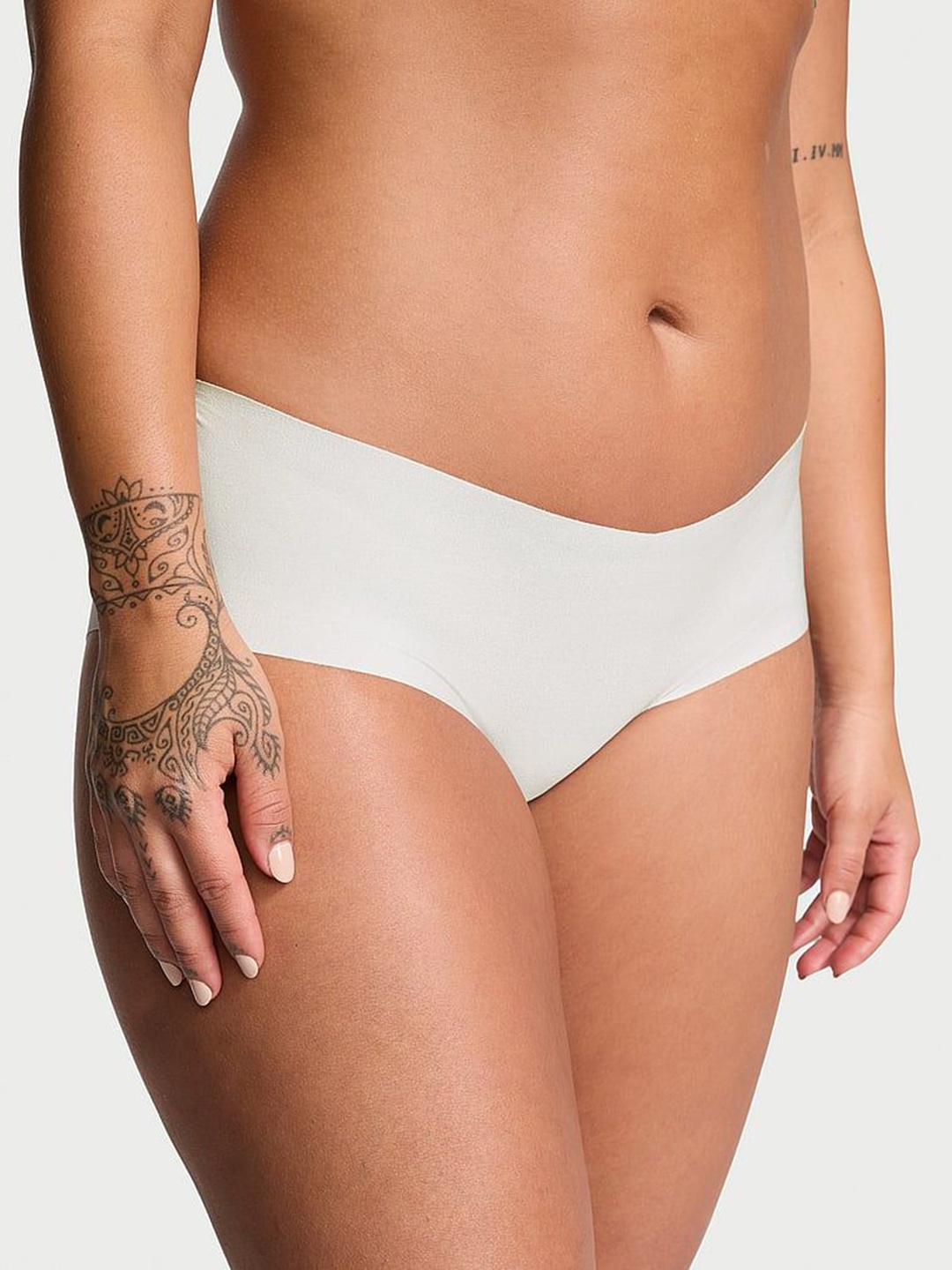 

Victoria's Secret Women Low-Rise Hipster Brief, Grey