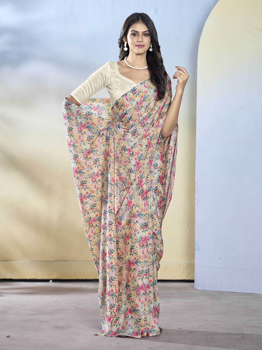 

Mitera Floral Pure Georgette Ready to Wear Saree, Cream