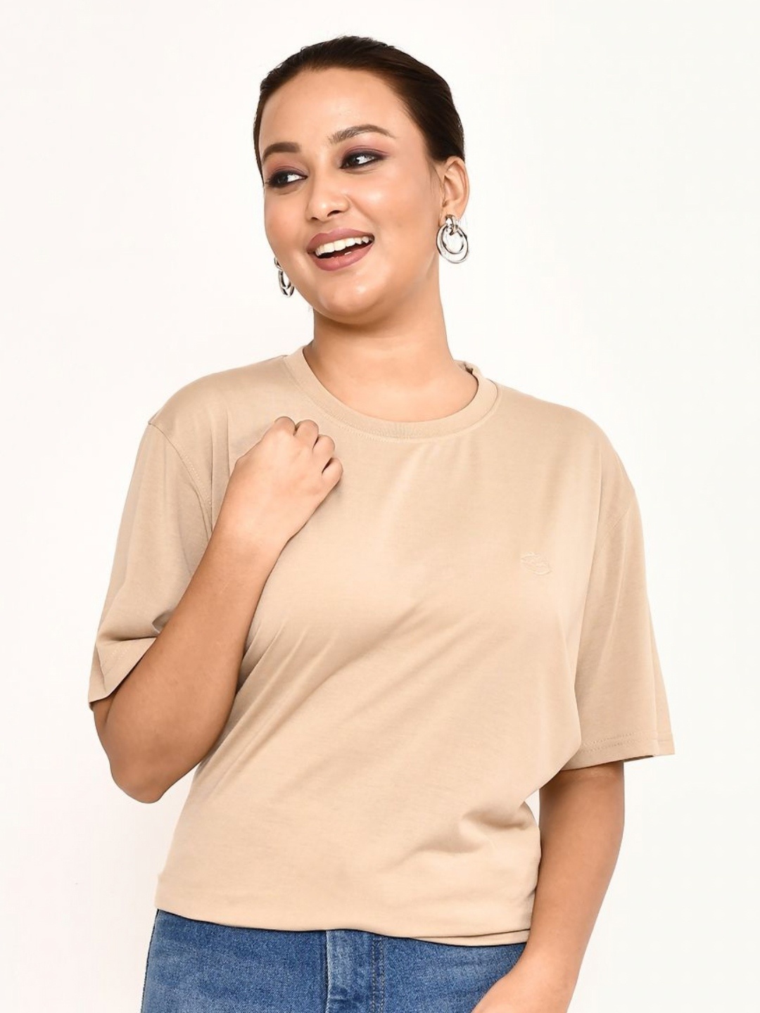 

RAPL Women Round Neck Tshirt, Beige