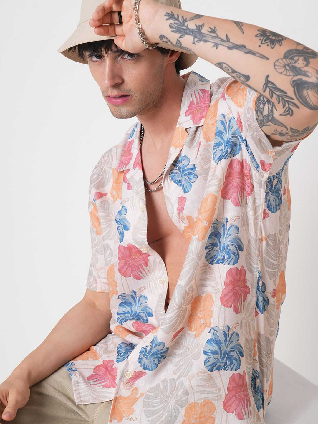 

VASTRADO Men Classic Floral Opaque Printed Casual Shirt, Multi