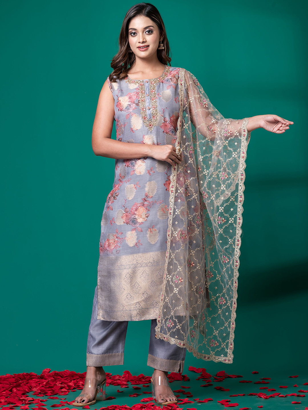 

SHREE BALAJI Women Floral Printed Regular Kurta with Trousers & With Dupatta, Grey