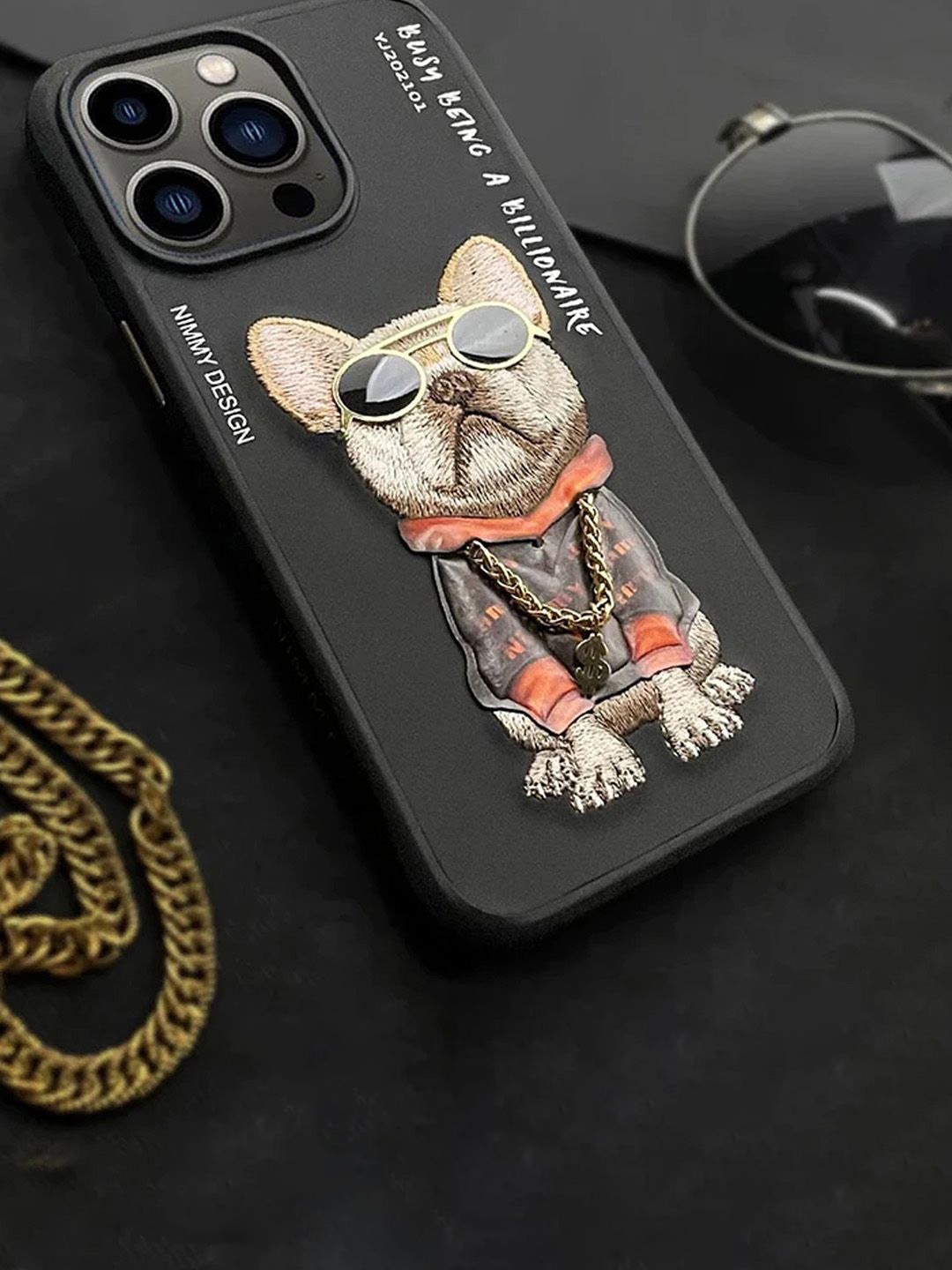 

TREEMODA Quirky Printed iPhone 15 Pro Back Case Mobile Accessories, Black
