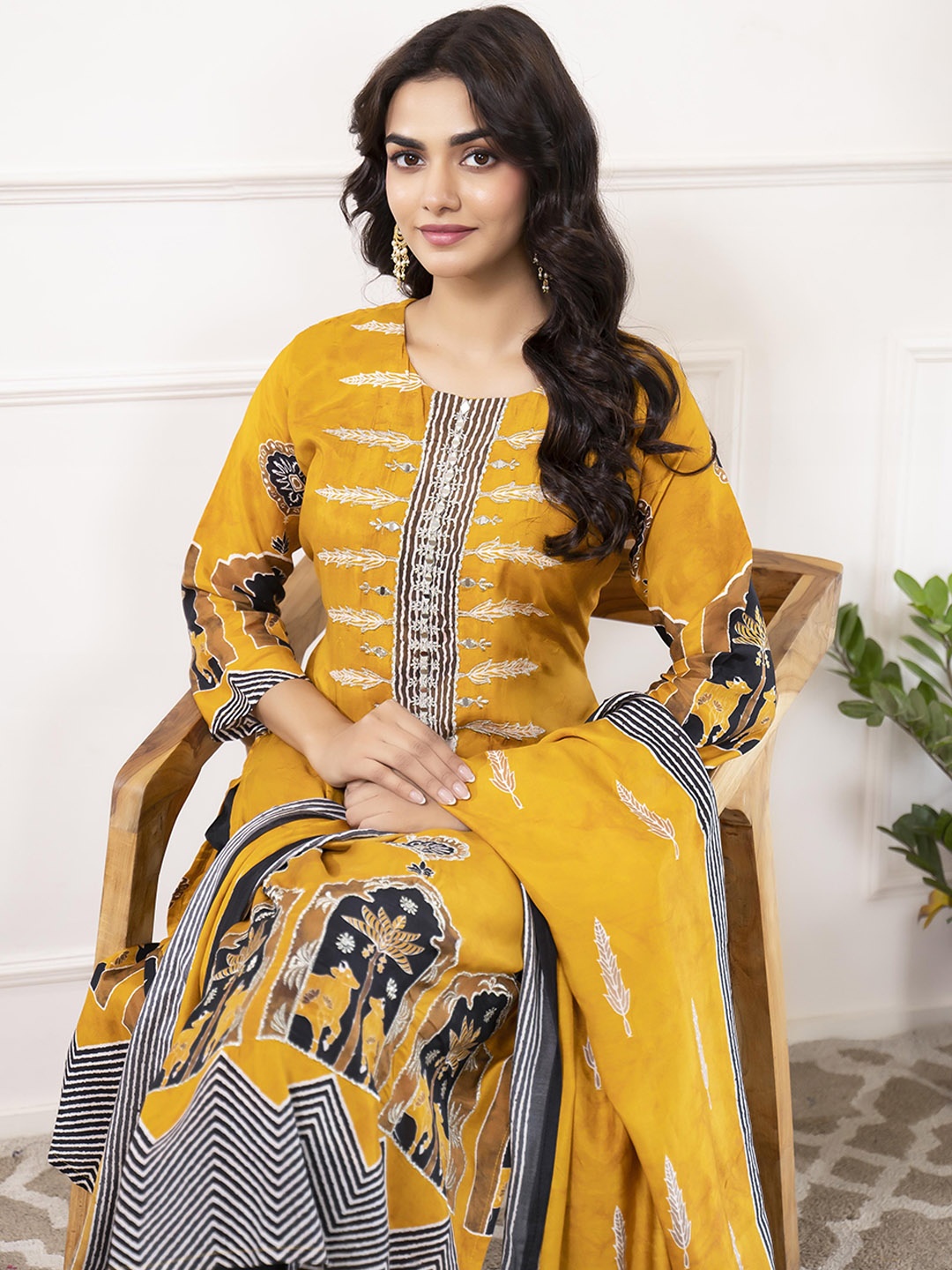 

Anouk Women Ethnic Motifs Printed Regular Mirror Work Kurta with Trousers & With Dupatta, Yellow
