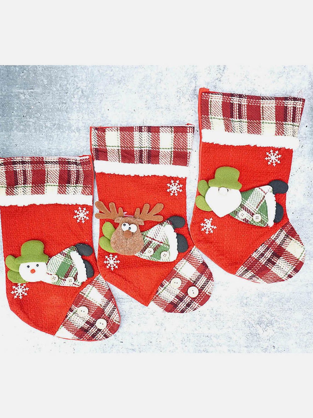 

Little Surprise Box LLP Red & Maroon 3 Pieces Checks Stockings Christmas Tree Decor