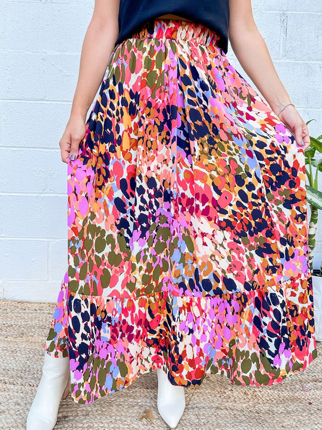 

StyleCast Women Printed Flared Gathered or Pleated Maxi Skirt, White