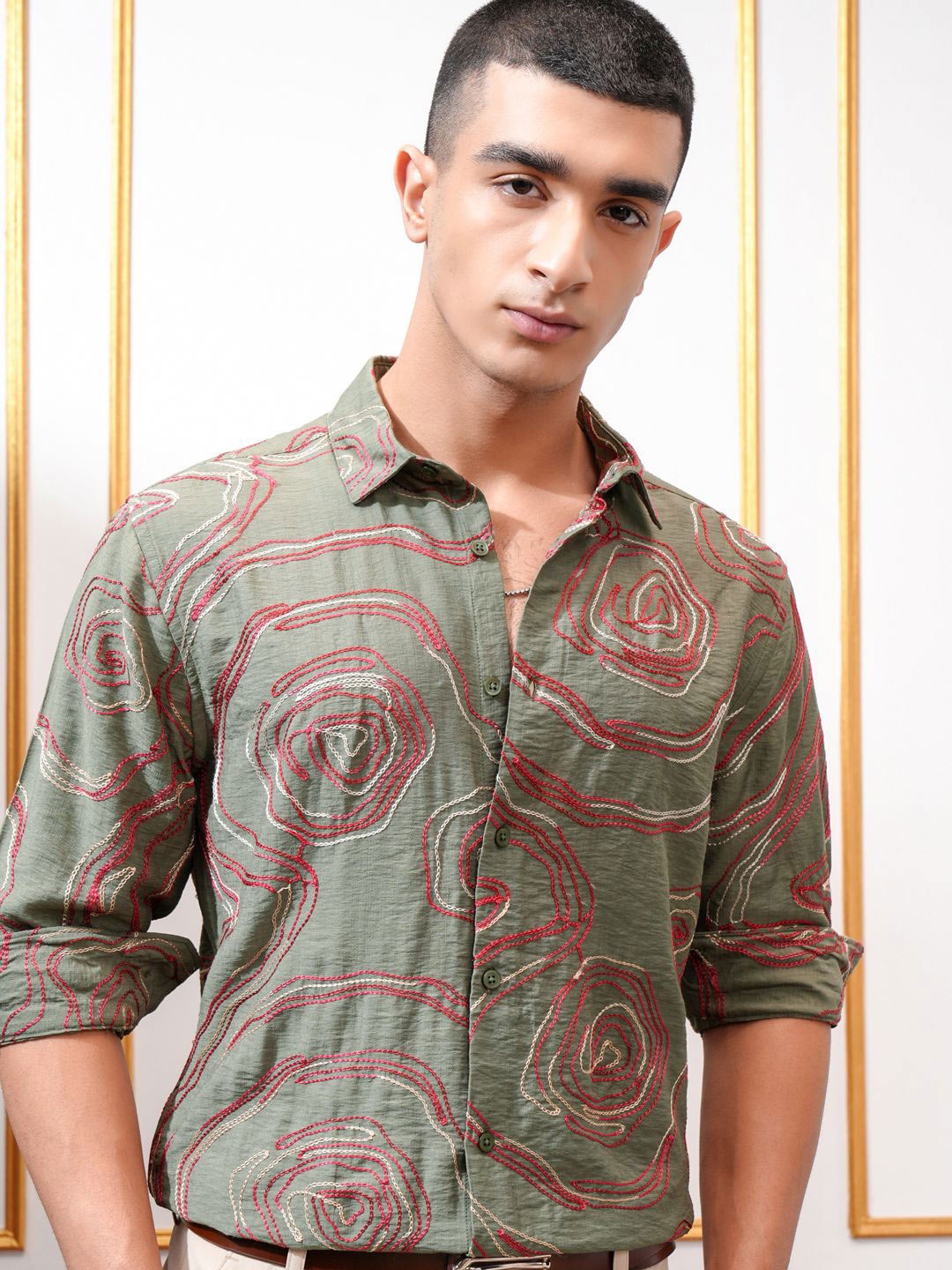 

HIGHLANDER Men Slim Fit Opaque Casual Shirt, Olive