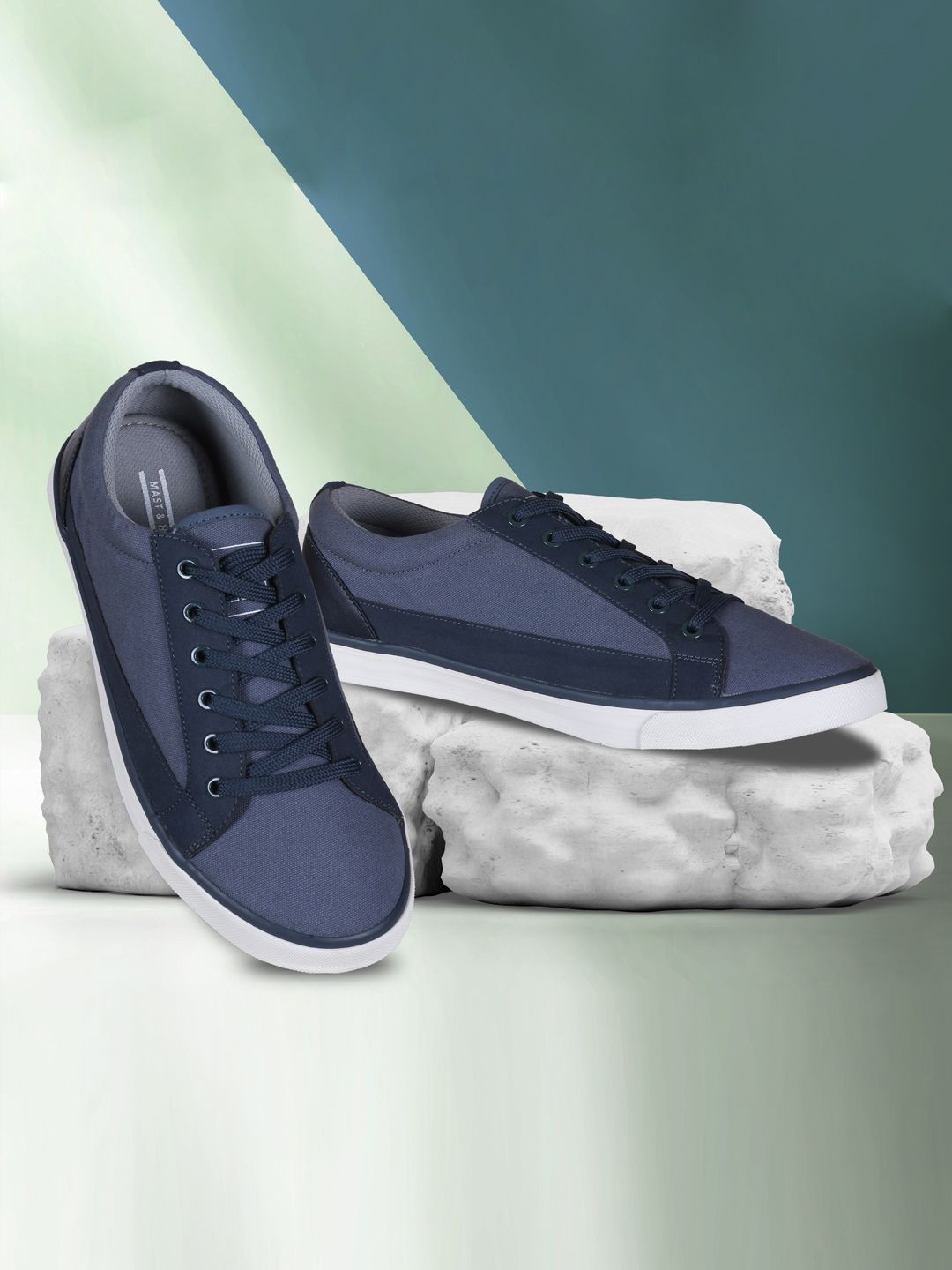 

Mast & Harbour Men Perforations Sneakers, Blue
