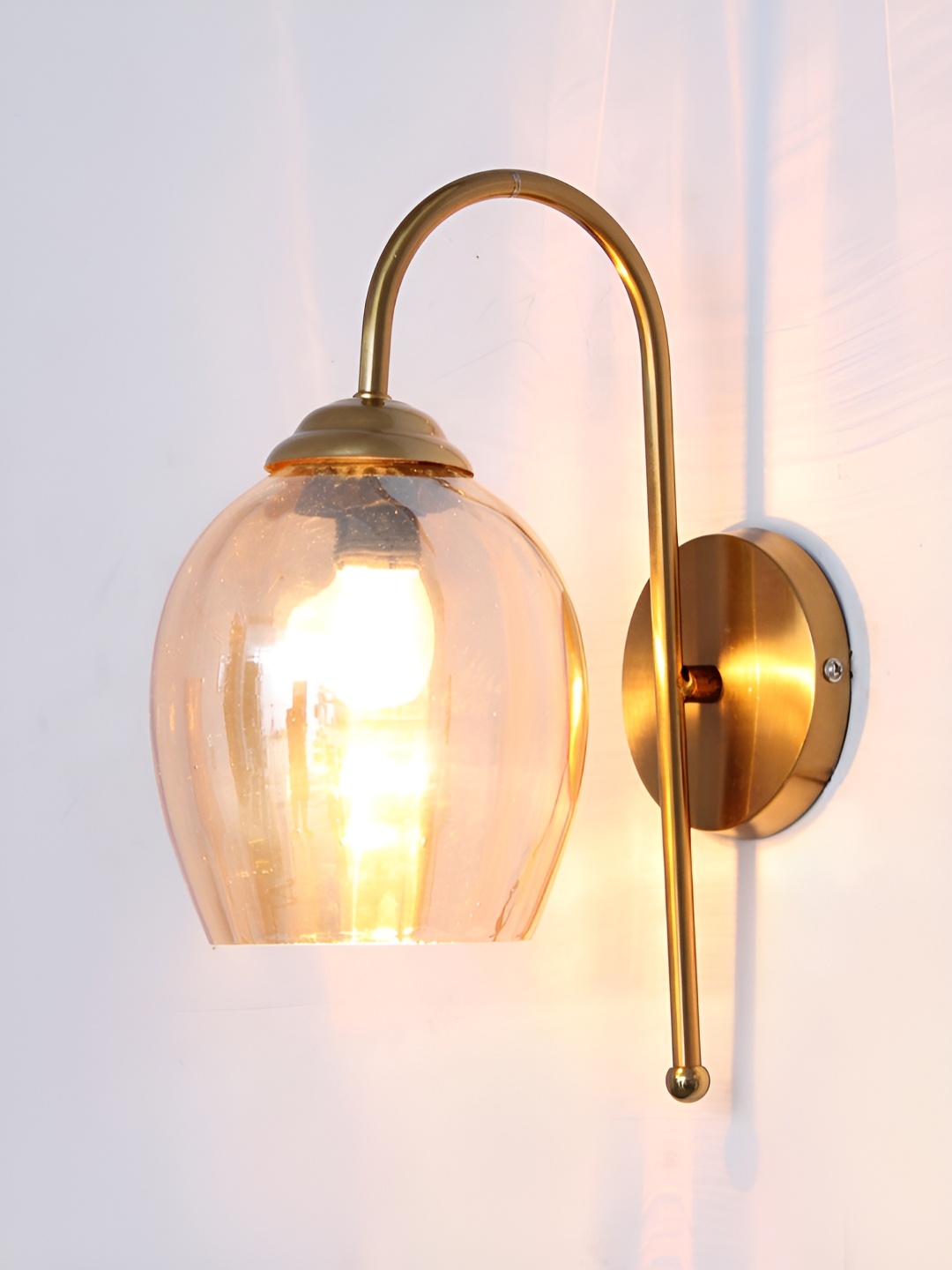 

SHREE KALA HOME DECOR Brown Metal Traditional Wall Lamp
