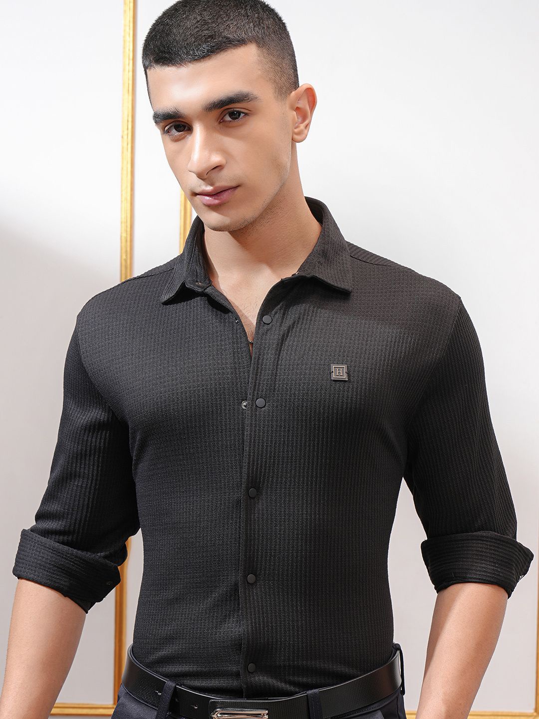 

HIGHLANDER Men Slim Fit Opaque Casual Shirt, Black