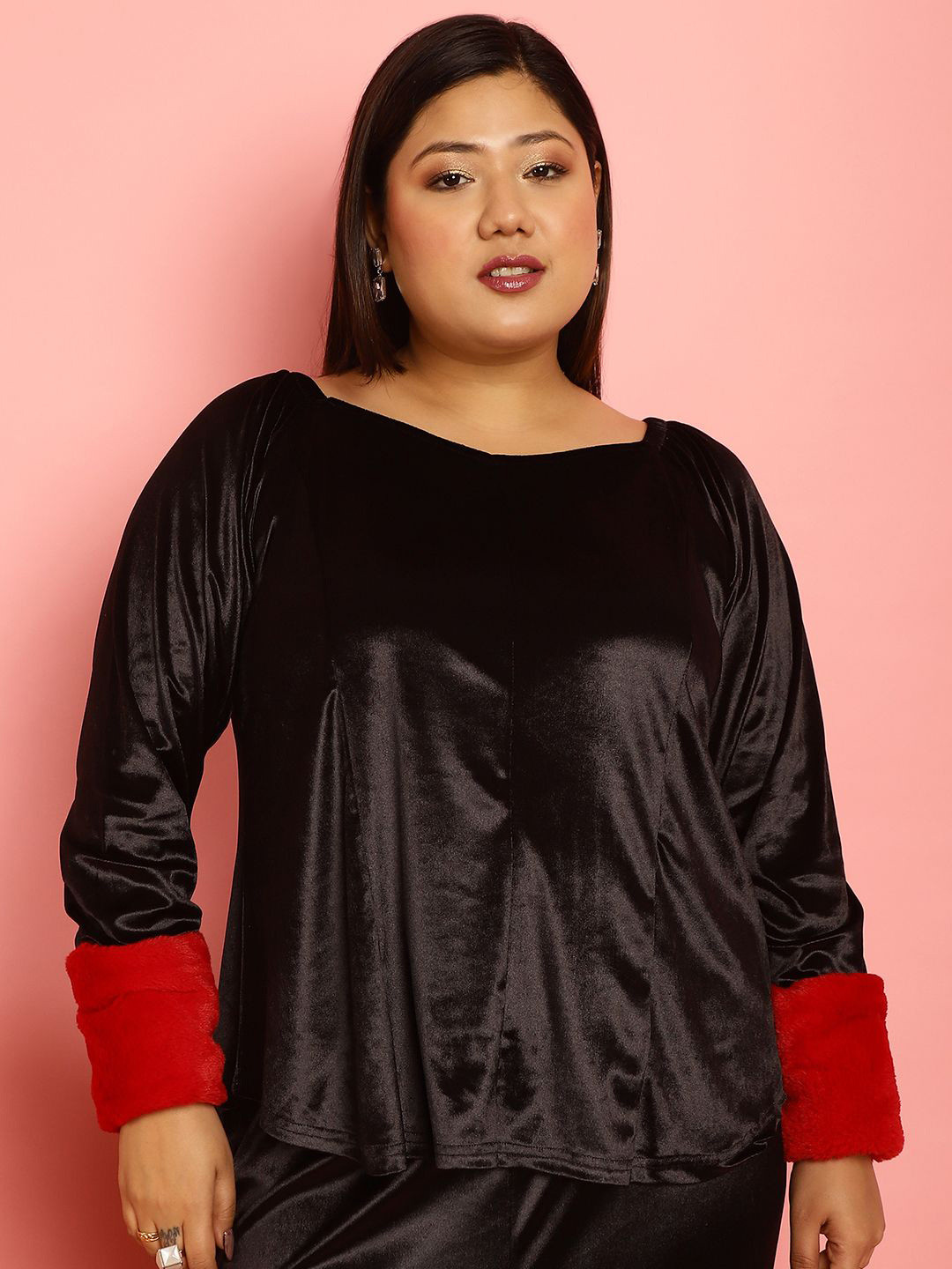 

theRebelinme Women Plus Size Cuffed Sleeves Top, Black