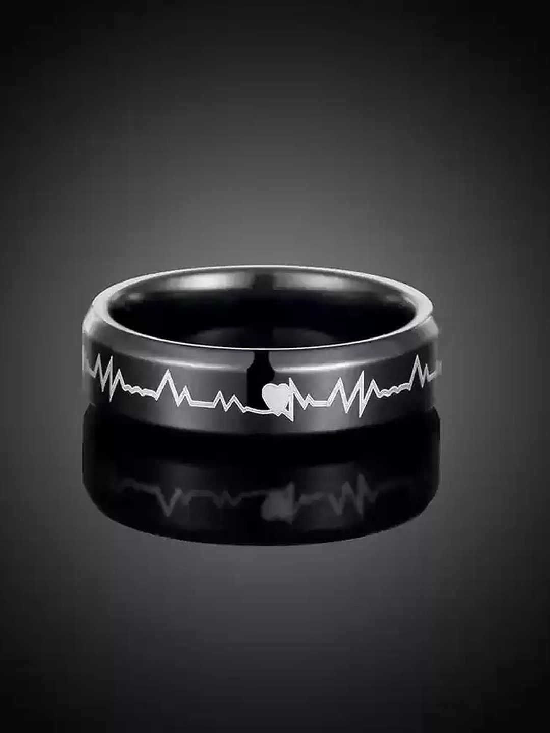 

Lila Heart Beat ECG Glow Finger Ring, Black