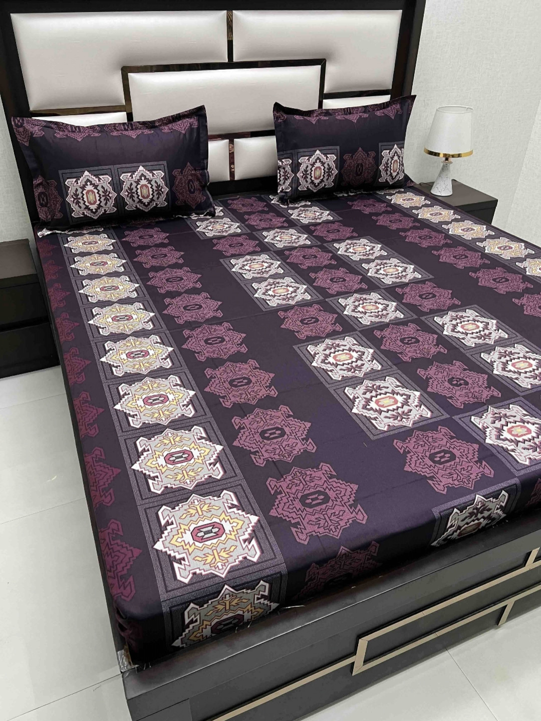 

Pure Decor Passion Fur Purple 330 TC Pure Cotton Queen Bedsheet Set 2.28 m x 2.56 m