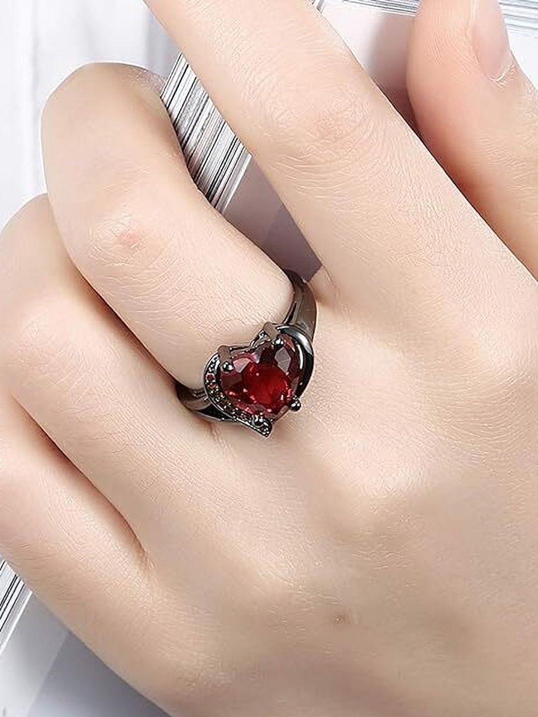 

Lila Unisex CZ Stone-Studded Stainless Steel Adjustable Finger Ring, Black