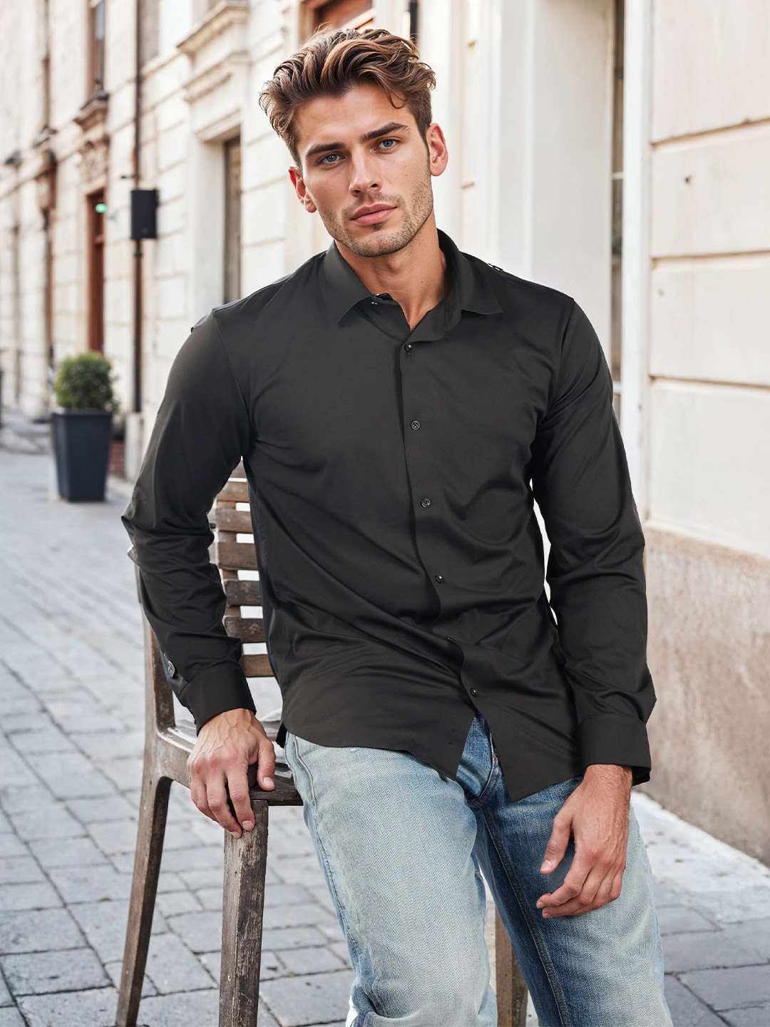 

Celio Men Classic Opaque Casual Shirt, Black